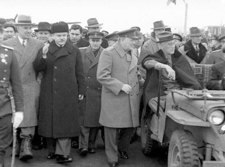 Фото: Прибытие Рузвельта на Ялтинскую конференцию.