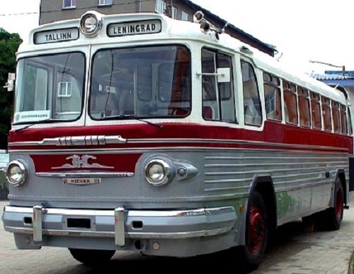 Фото: Первый междугородний автобус в СССР - ЗИС -127