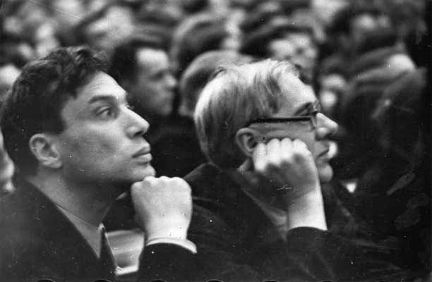 Фото: Пастернак и Чуковский на 1 съезде писателей 