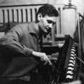 Евгений Мурзин работает над созданием синтезатора, 1958 год