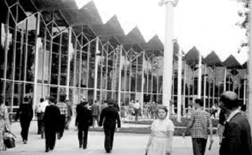 Фото: Американский выставочный павильон в Сокольниках, 1959 год
