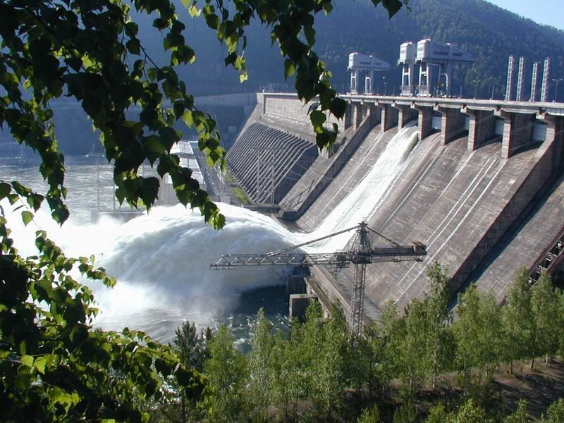 Фото: Красноярская ГЭС - перекрываем Енисей