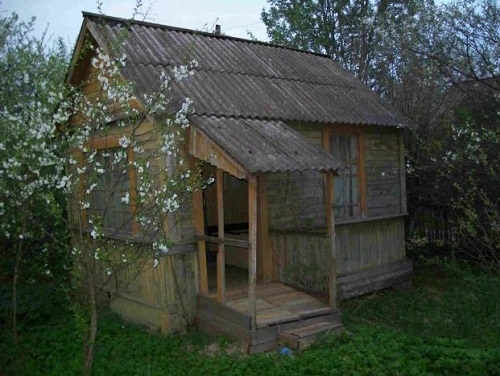 Фото: Маленький дачный домик на советских 6 сотках