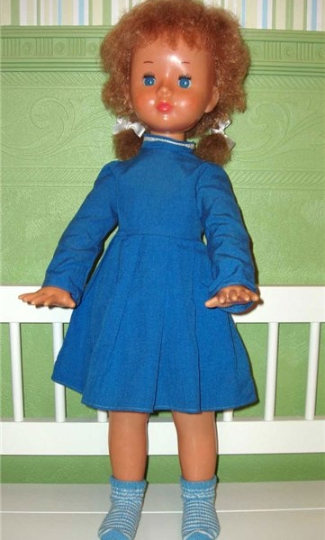 Фото: Кукла в  кримпленовом платьеце.