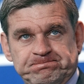 Надо бы поработать над имиджем губернатора Приморья