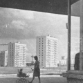 Типичная московская окраина 1960-х... Метро Молодежная, вид от павильона метро в сторону Ельнинской улицы.