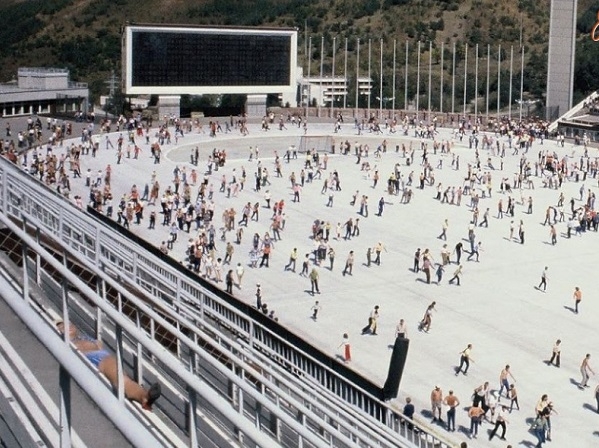 Фото: На катке Медео в Алма-Ате, 1985 год