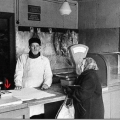 Советский магазин. Счеты. Товара нет.